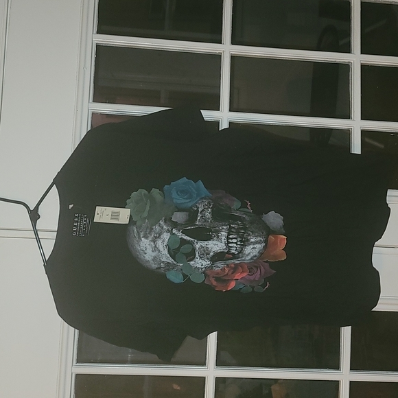 Guess Jet Black T shirt